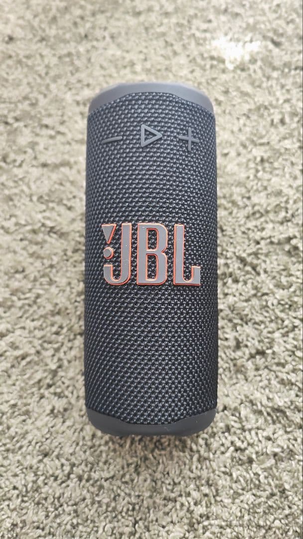 JBL GRIP ワイヤレススピーカー JBL、エナジードリンク缶サイズのBluetoothスピーカー「JBL Grip