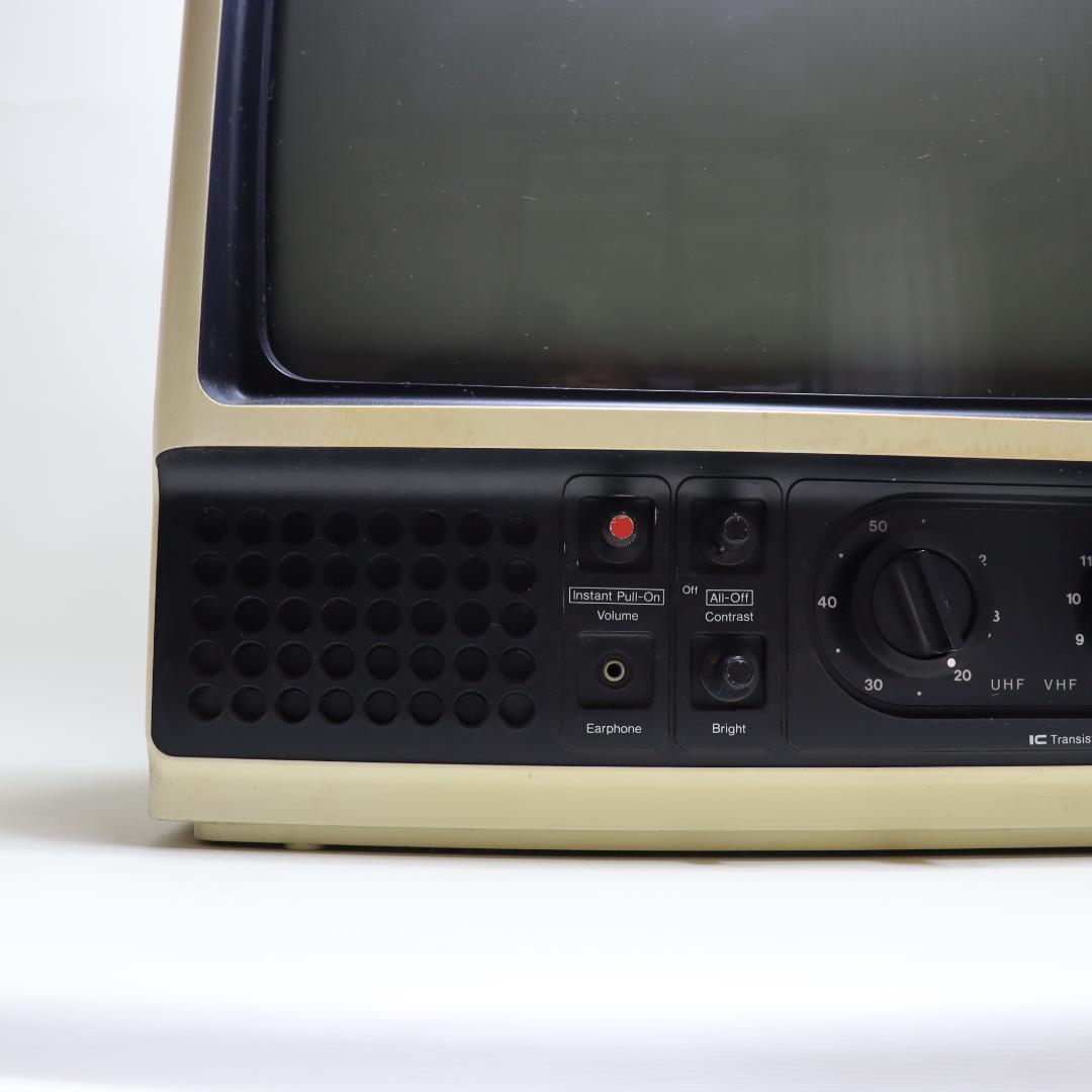 レトロ ナショナル 白黒テレビ TR-144B 74年製 C-78 - メルカリ