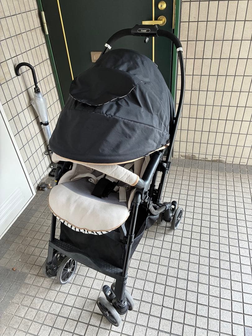 Combi ブラック ベビーカー スゴカル4キャス コンビ ホワイトレーベル スゴカル 4キャス compact エッグショック HH