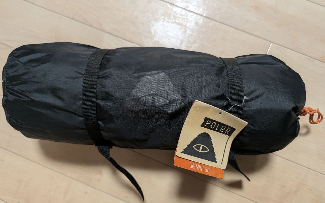 POLER BLACK HOLE テント ブラック Amazon | POLER(ポーラー) 1 MAN TENT(1 マン テント) BLACK HOLE O/S