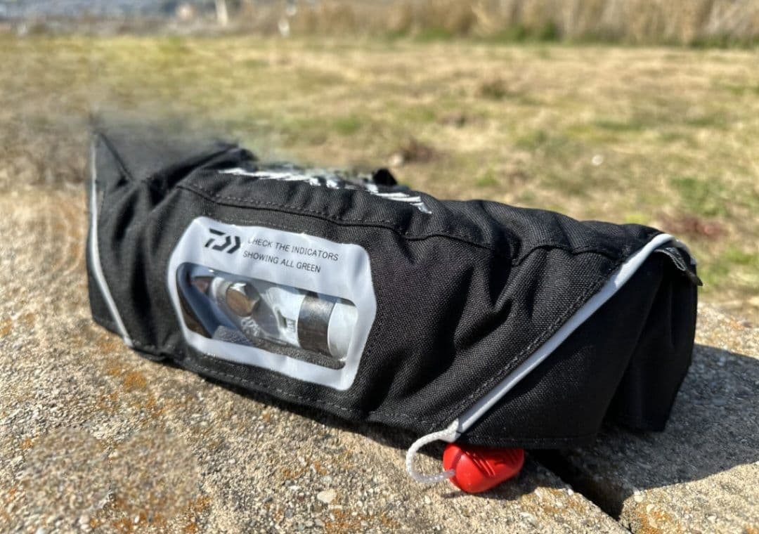 ダイワ　ライフジャケット DEー2222 楽天市場】【ボビン有効期限：26年10月】ダイワ/DAIWA DF-2222