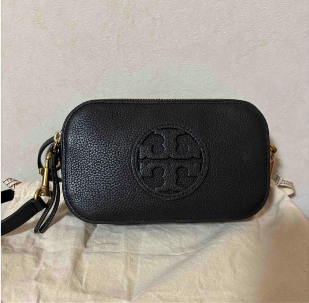 Sale‼️トリバーチブラックレザーショルダーバッグ TORY BURCH（トリーバーチ） バッグ レザー エマーソン アジャスタブル