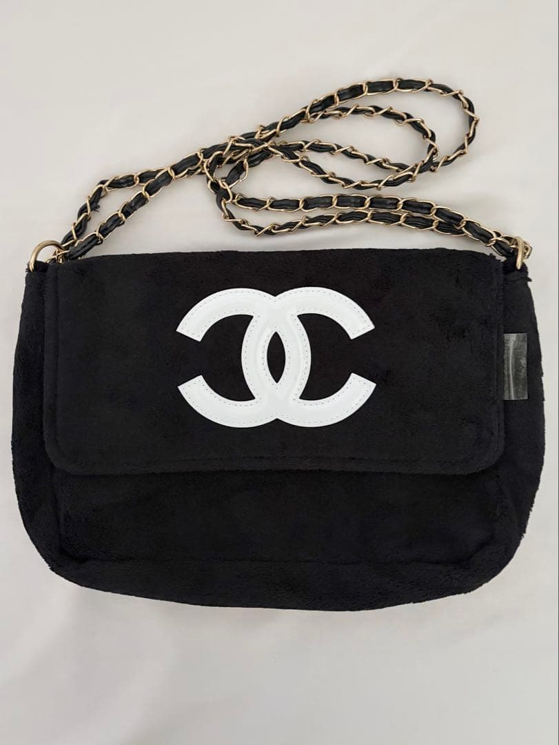 ノベルティ ショルダーバッグ　パイル生地　ロゴマーク　シャネル　美品 CHANEL（シャネル） 未使用品 ノベルティ パイル地 ショルダーバッグ