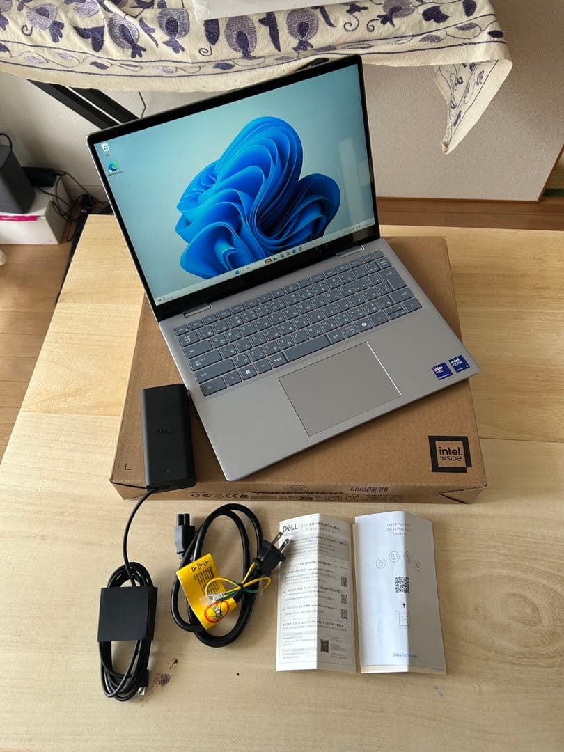 極美品使用浅 Dell 14 Plus 2-in-1 DB04250 - メルカリ
