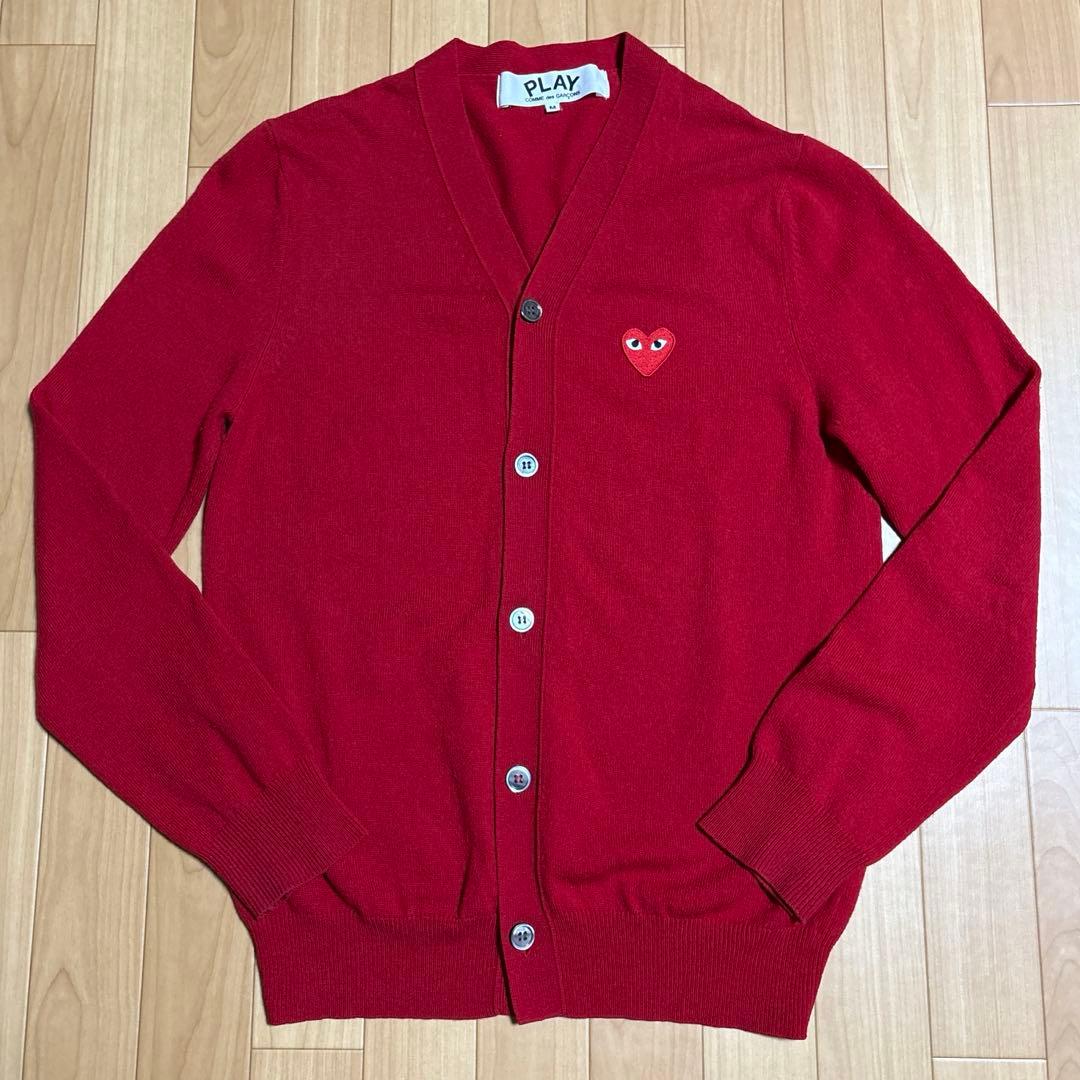 【美品】コムデギャルソン レッド カーディガン 赤 サイズM Comme Des Garçons Play ダブルハート カーディガン | レッド