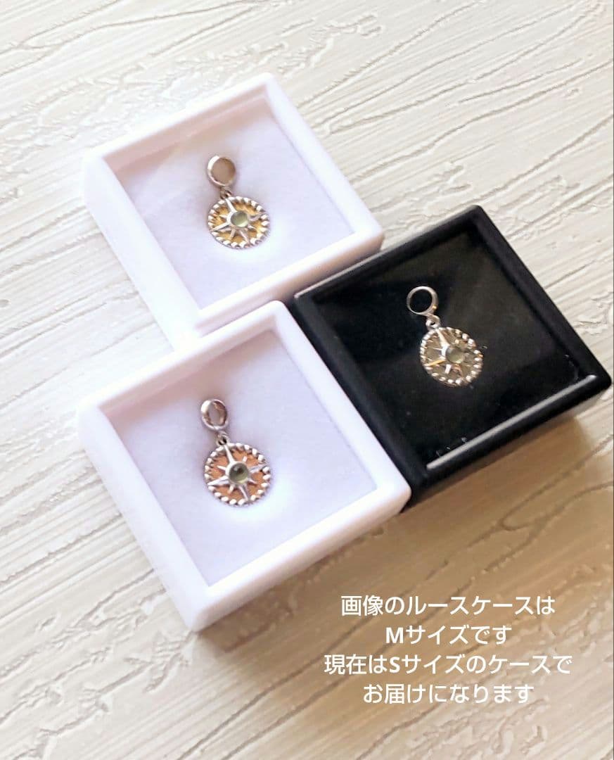 モルダバイト×メテオライト シルバーカラー ネックレストップ 天然石