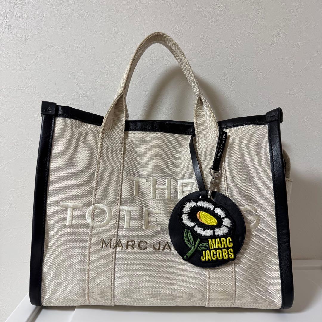て*♡様 MARC JACOBS THE TOTE BAG トートバッグ キャン 新作! MARC JACOBS キャンバストート ラージ A4可 ユニセックス (MARC