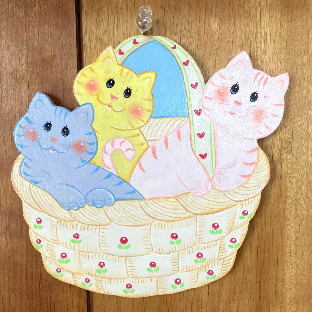 トールペイント 3匹ねこちゃん飾り - メルカリ