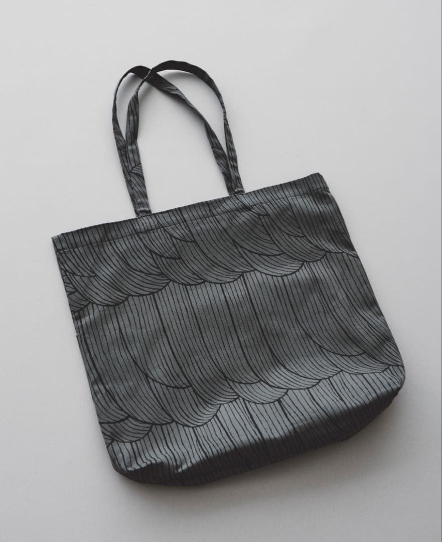 ミナペルホネン sulka トートバッグ　postbag タグ有り mina perhonen kanssa toté ] ミナ ペルホネンよりバッグが入荷しま