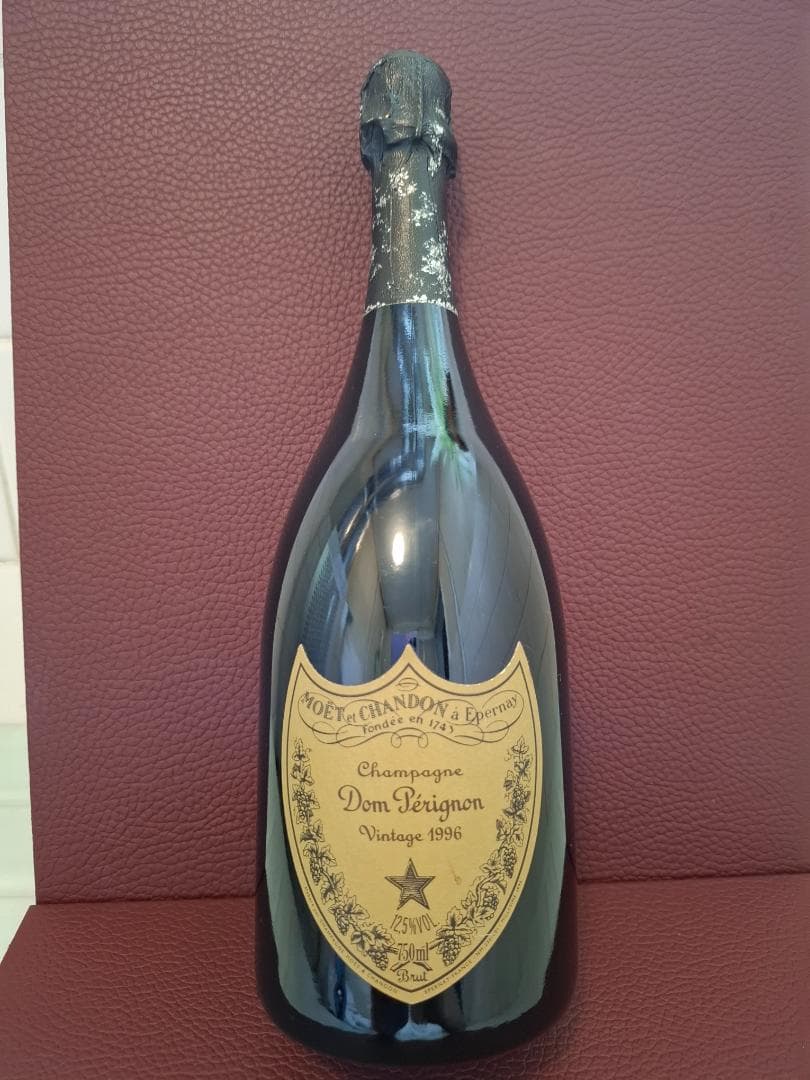 Dom Perignon シャンパン 1996年 750ml 1996 Moet & Chandon Dom Perignon Rose Champagne – CultWine