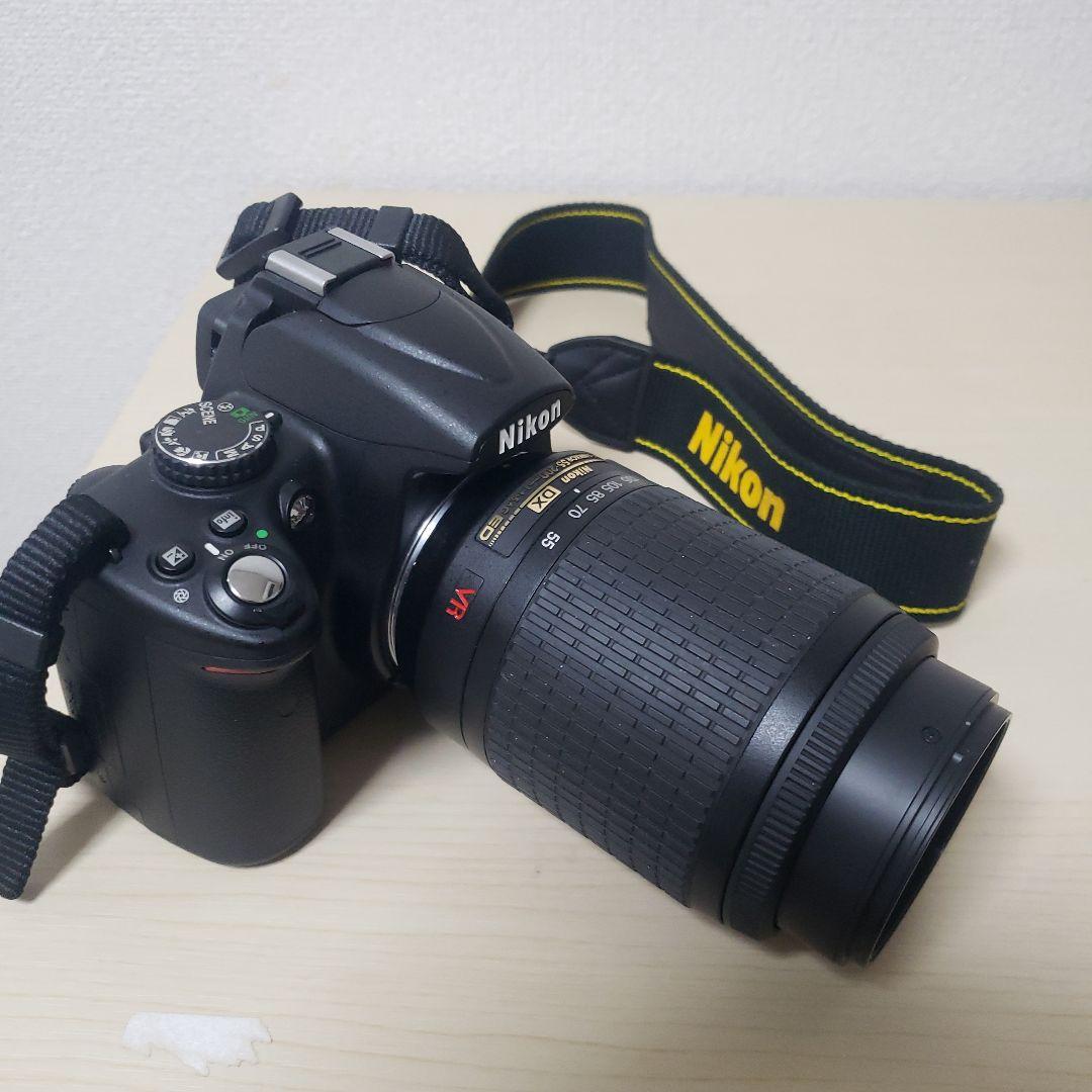 Nikon D5000 +AF-S望遠ズームレンズ 動作確認済み