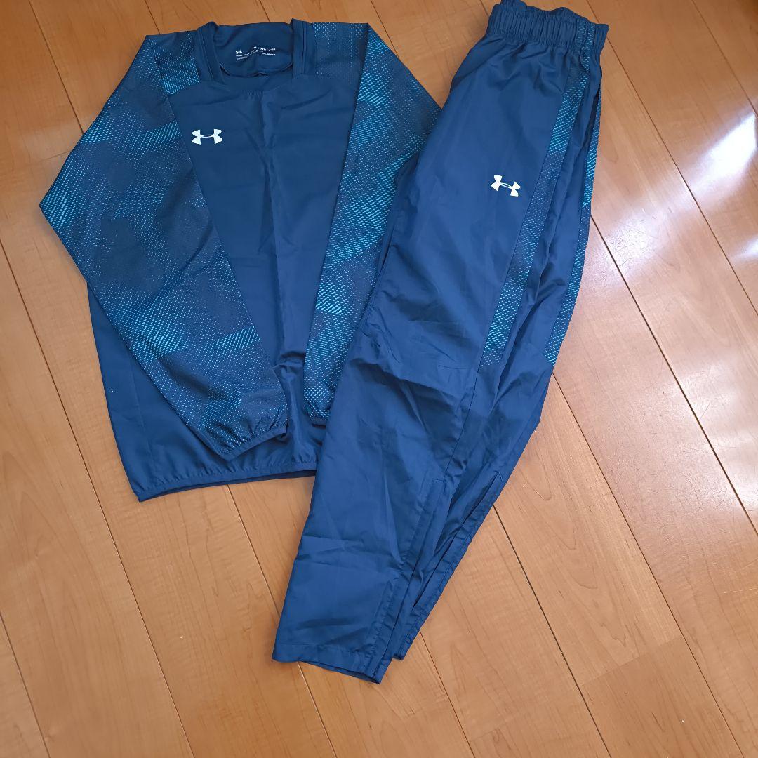 Under Armour ピステ・ウィンドブレーカー上下セット身長155〜165