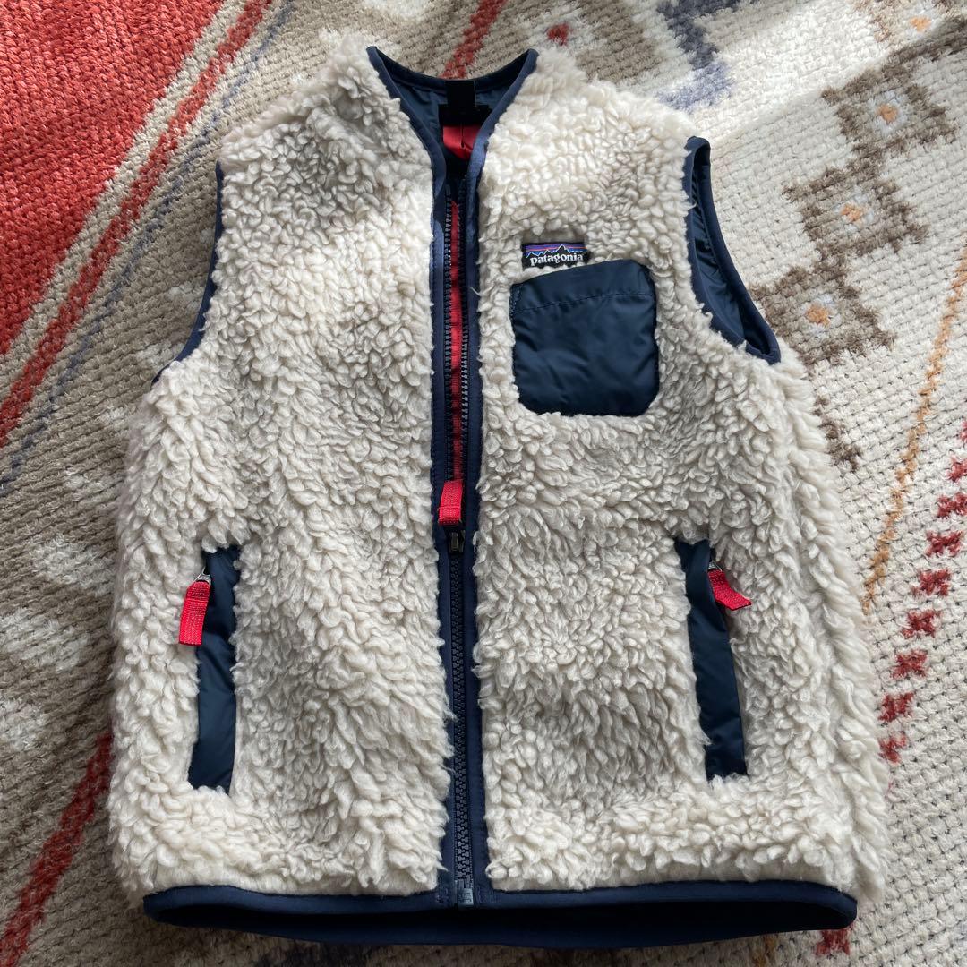 patagonia フリース ベスト 5T ネイビー - メルカリ