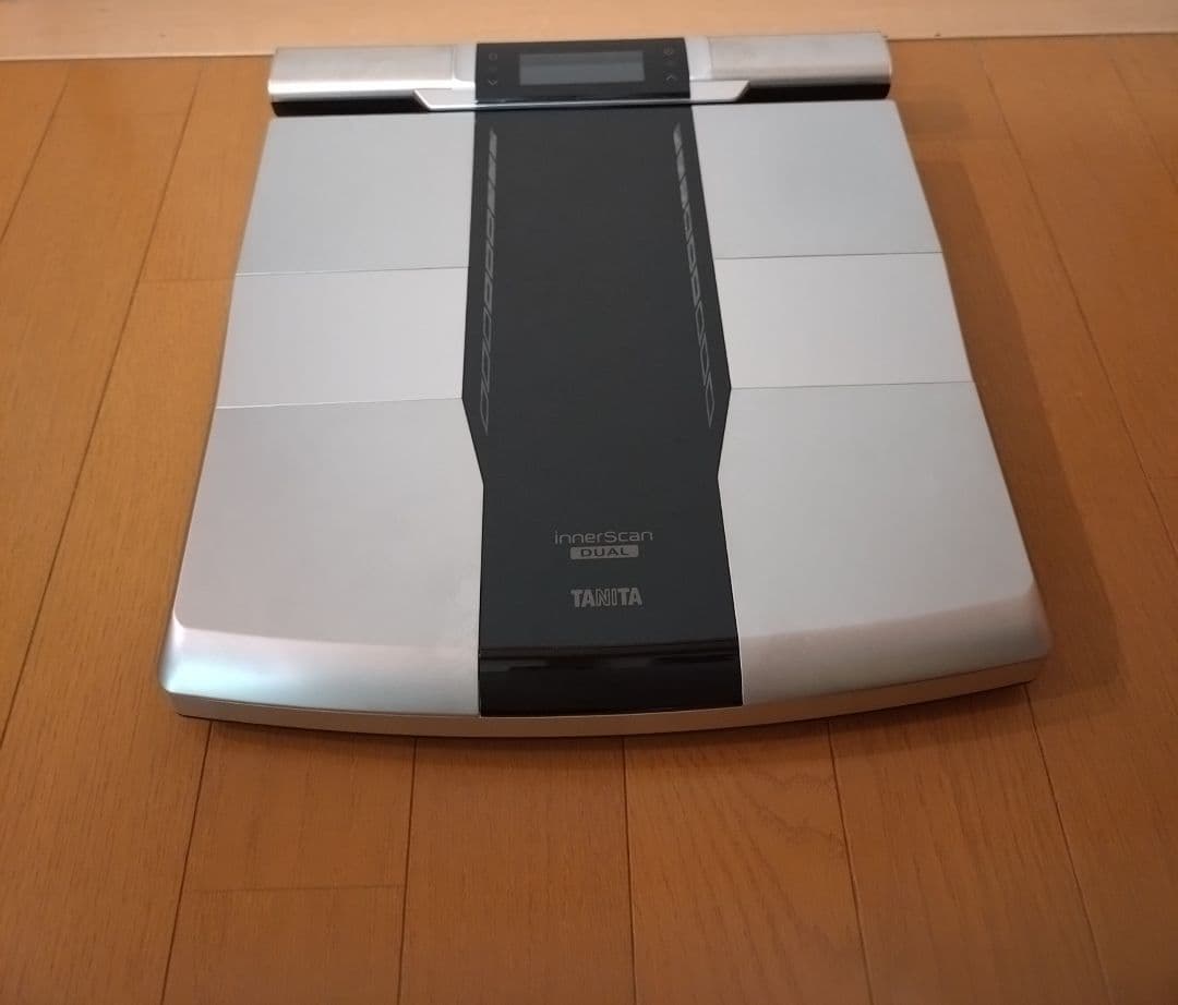 TANITA innerscan DUAL 体組成計 デュアルタイプ体組成計 インナースキャンデュアルRD-908/909 | タニタ