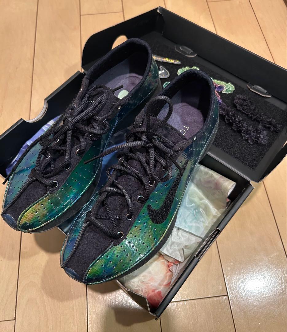 TOMO KOIZUMI × Nike Women's Air Superfly Nike x トモ コイズミ、エア スーパーフライを大胆かつ色鮮やかに再