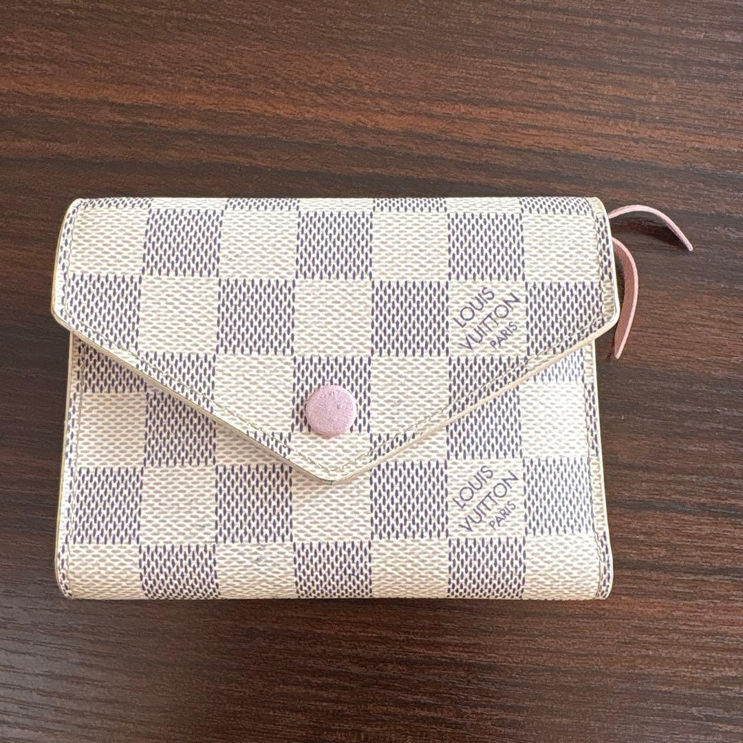 LOUIS VUITTON ダミエ・キャンバス 三つ折り財布 箱付き 訳あり Louis Vuitton ダミエ・キャンバス 三つ折り財布｜Yahoo!フリマ