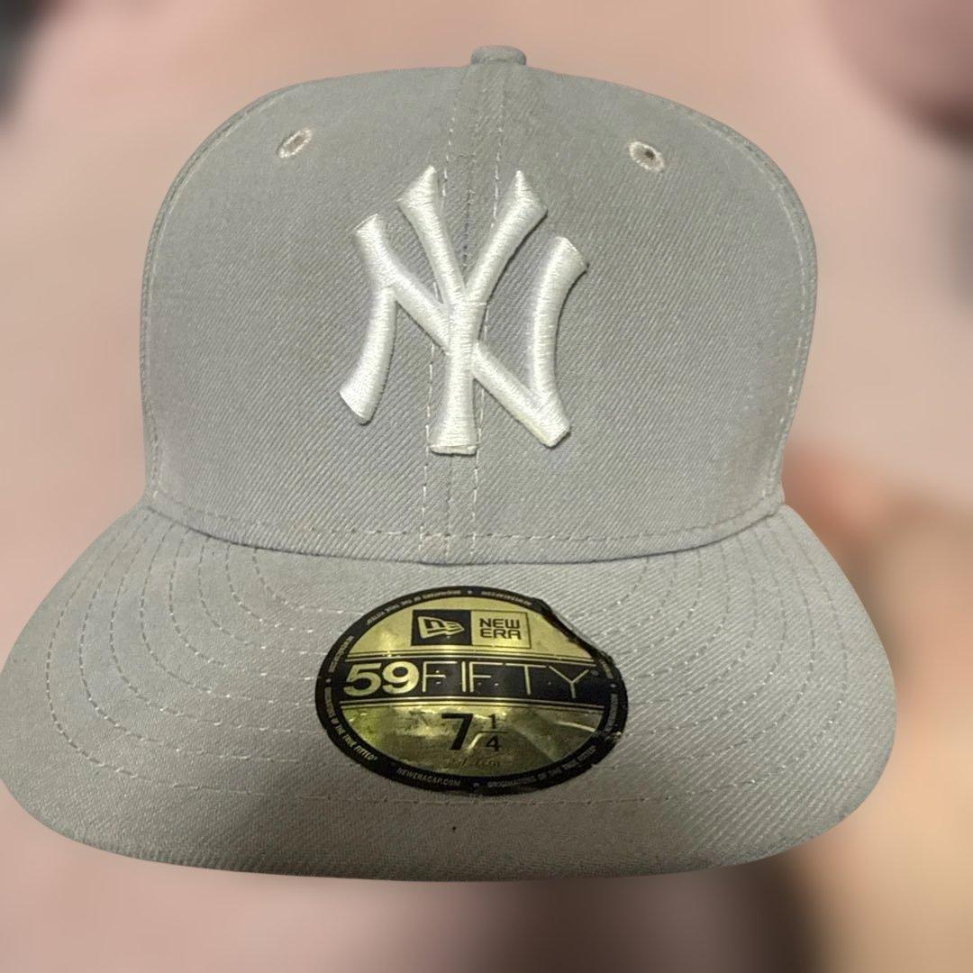 New Era 59FIFTY ヤンキース キャップ 7 1/4 グレー - メルカリ