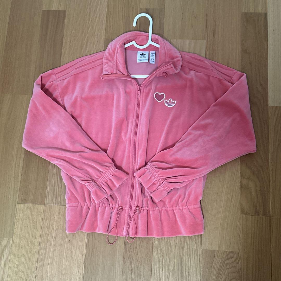 美品】adidas ピンクベロア ジップアップトラックジャケット - メルカリ