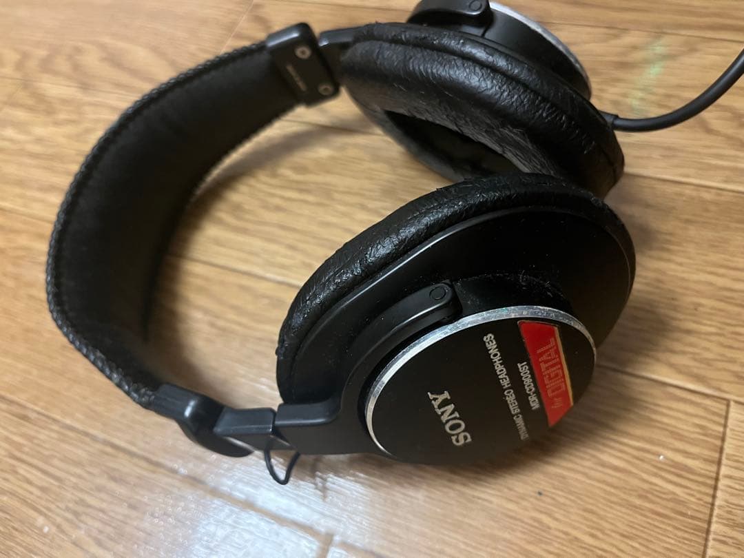 SONY MDR-CD900ST 動作◯ ソニーのロングセラーモニターヘッドホン「MDR-CD900ST」についての
