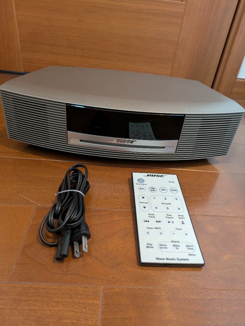 Bose Wave Music System シルバー Amazon.com: Bose® Wave® Music System with Multi-CD Changer