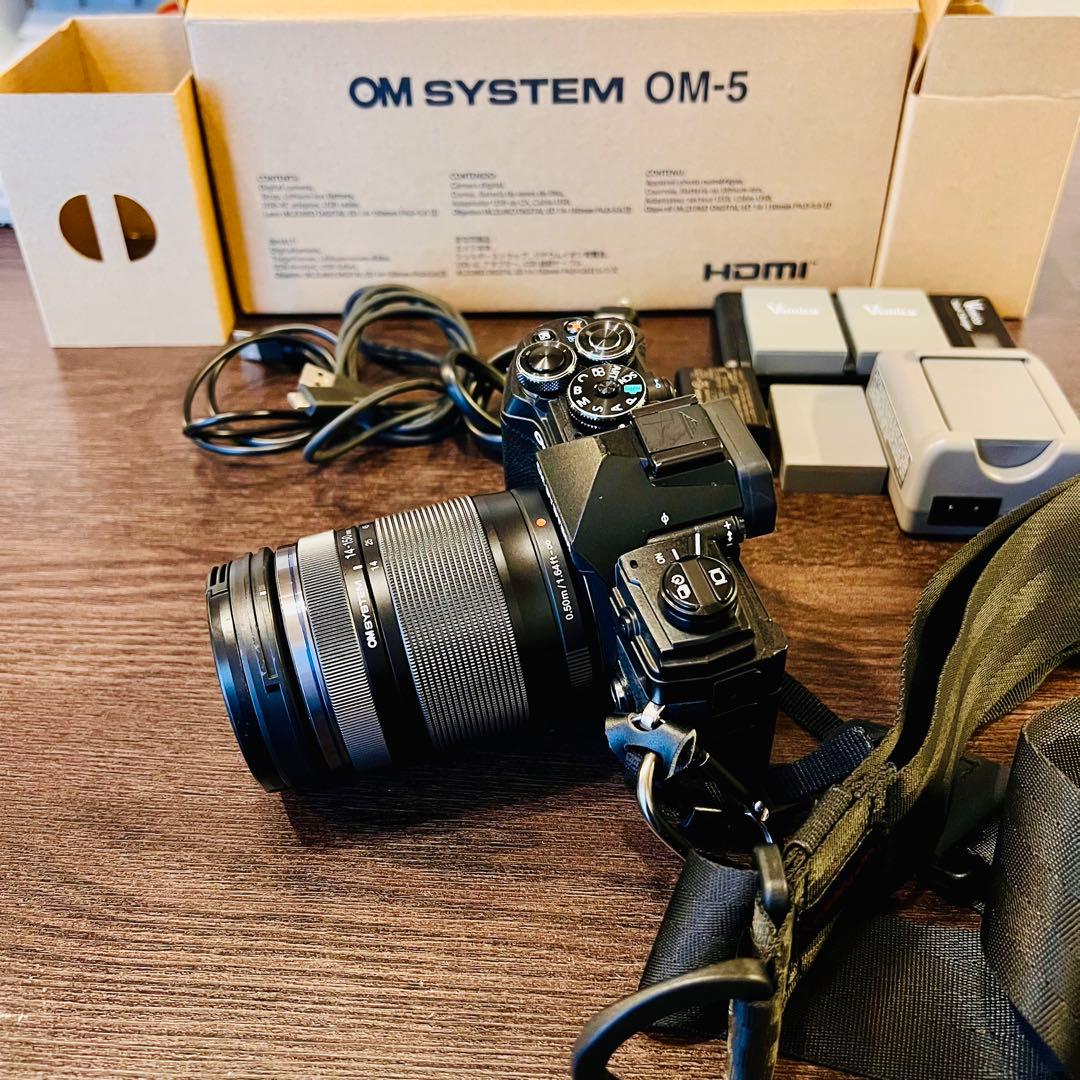 【訳アリ品、美品・】OM SYSTEM OM-514-150mm II セット Buy OM-5 Mark II Black 14-150mm Lens Kit From OM SYSTEM