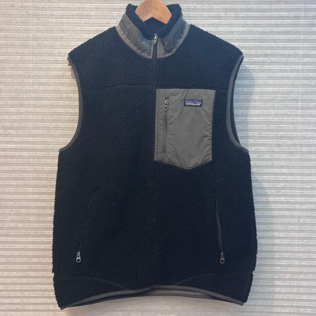 Patagonia レトロX ベスト　Mサイズ　ブラック PATAGONIA (パタゴニア) M's Classic Retro-X Vest / メンズ