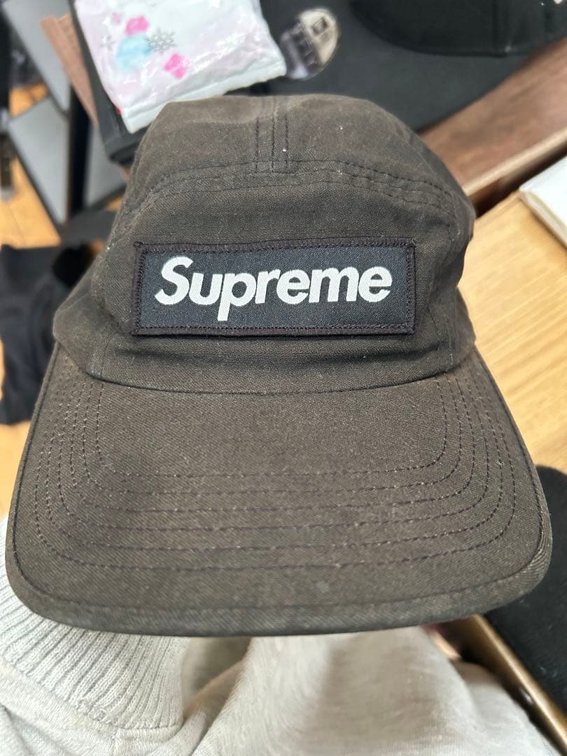 希少】値下げ中早い者勝ち Supreme ブラック キャップ - メルカリ