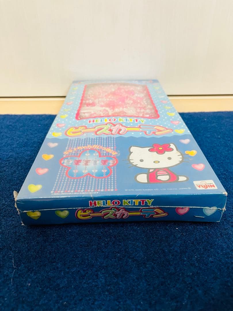 新品未開封】ハローキティビーズカーテンレトロYUJIN