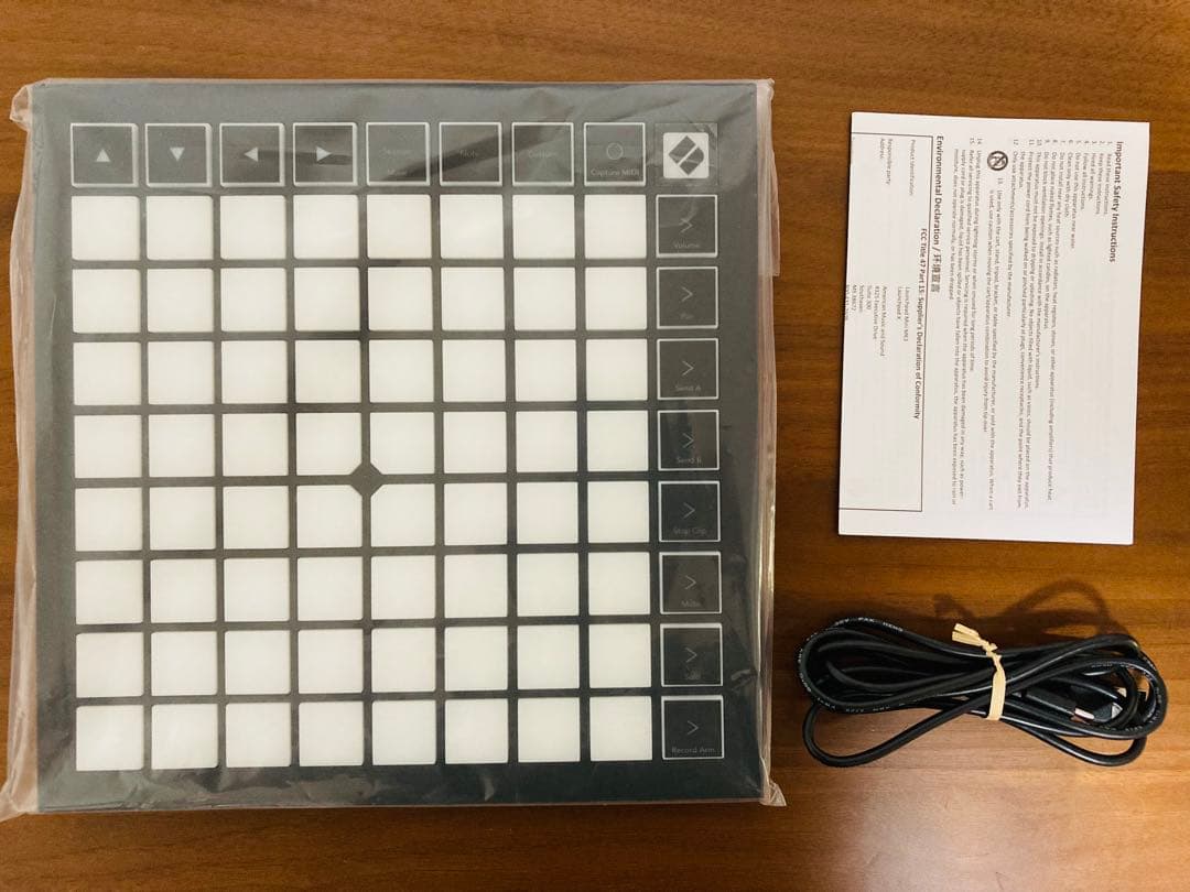 Novation Launchpad X 付属ソフト使用可能 Launchpad X | Novation