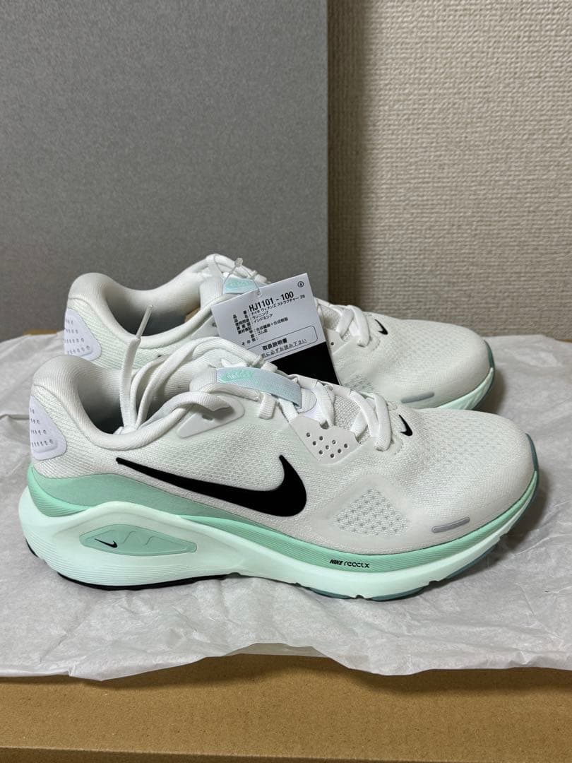 「新品」NIKE Structure 26 ナイキ ストラクチャー 24cm Nike Structure 26 Delivers Stability and Comfort for Every Run