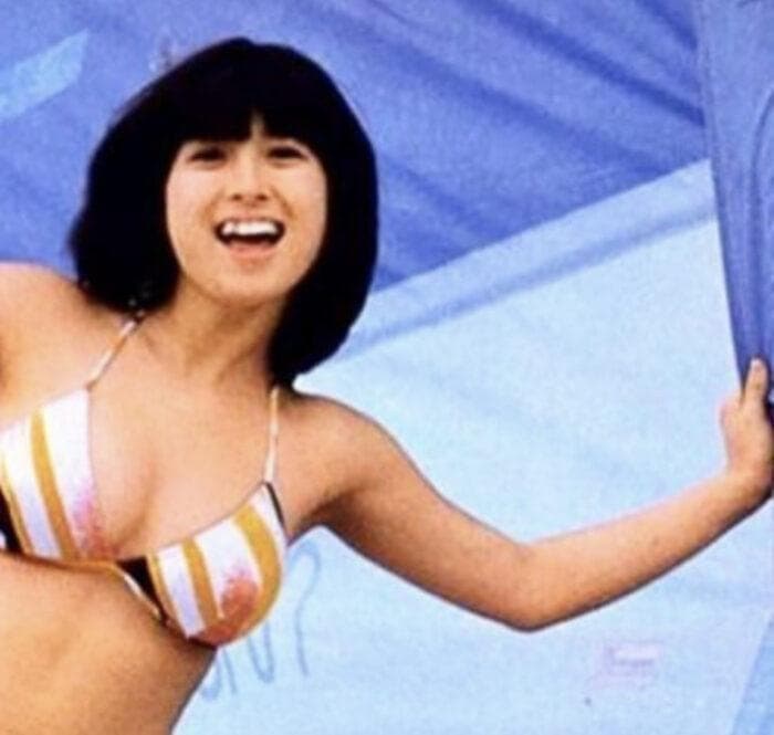河合奈保子180 特大A4 ラミネート加工 爆乳 美少女 昭和 アイドル