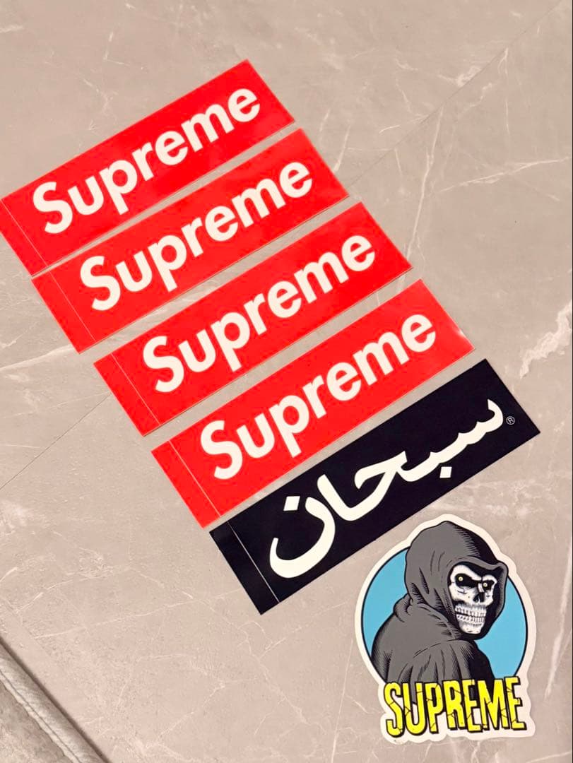 Supreme ステッカーセット 5枚 - メルカリ