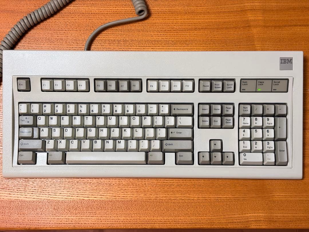 IBM Model M 角ロゴ IBM Model M Terminal Vintage Clicky Mechanical Keyboard 122-Key