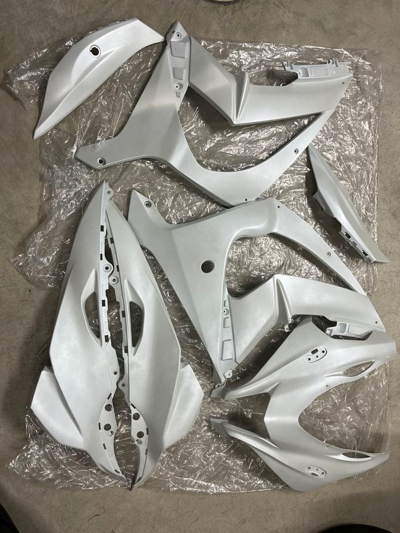 ZX-10R (2016-2020) 中華カウル zx10r zx-10r 中華カウル 2016〜2020 引き取り限定 - メルカリ