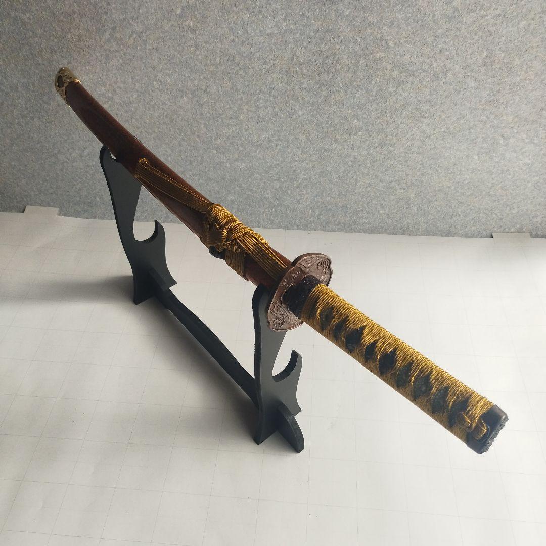未使用・長期保管品】日本刀 模造刀［金茶鞘(さや) 打刀 65cm（石突金