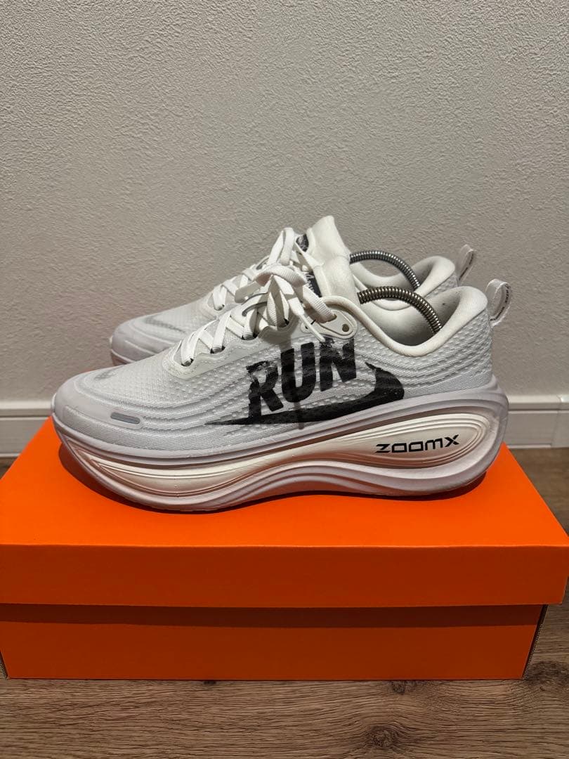 ボメロプラス⭐︎アルペン限定⭐︎26センチ 最終値下げNike ZoomX ボメロプラス アルペン限定カラー26.5cm - メルカリ