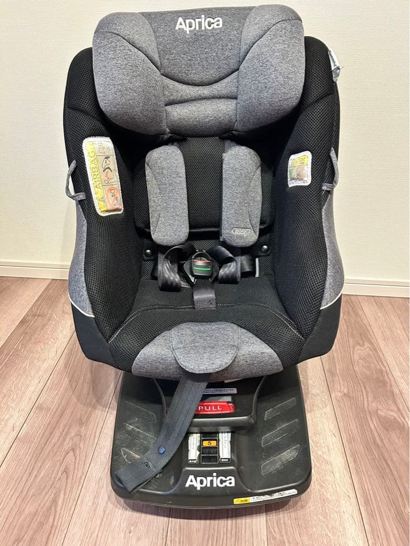 Aprica ISOFIX 回転式チャイルドシート グレー　クルリラ　プラス 楽天市場】＼1年保証／ アップリカ クルリラ プラス ライト