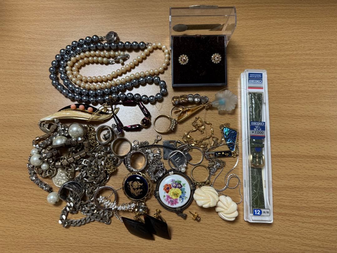 ノ*ラ様 遺品整理品 アクセサリー まとめ K18 K18GF ネックレス 指輪 遺品整理まとめて□81】ジュエリー K18GF SILVER AGATHA courreges