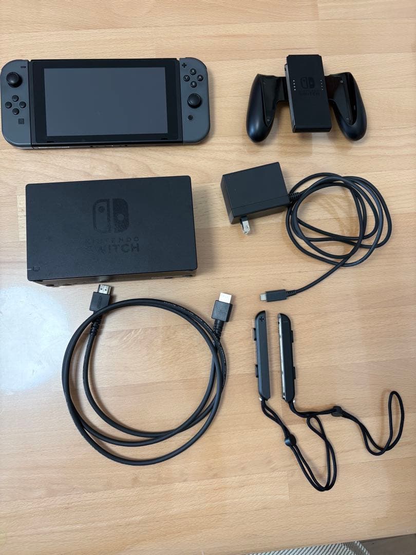 【動作確認、初期化済み】Nintendo Switch 本体一式(箱無し) 本体美品・付属品完品 Nintendo Switch HAC 初期型 2018年製｜Yahoo