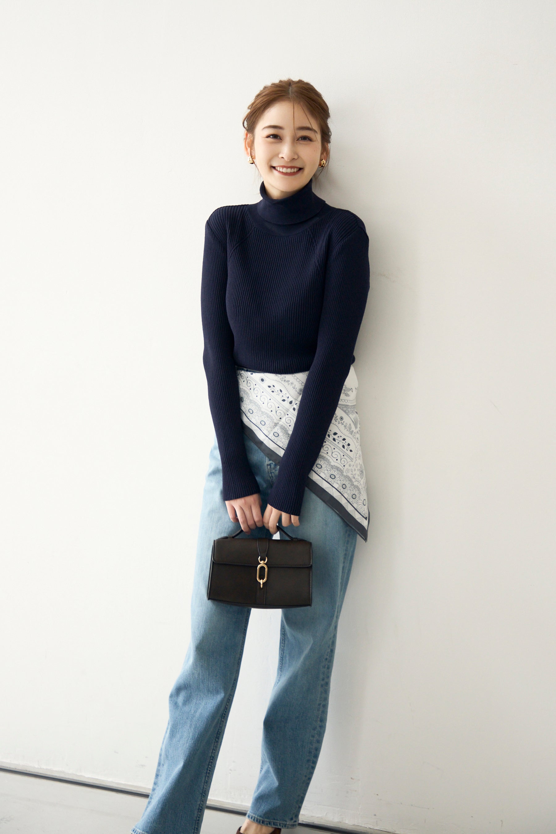 Pleasant rib turtle sweater (Navy) – Audire