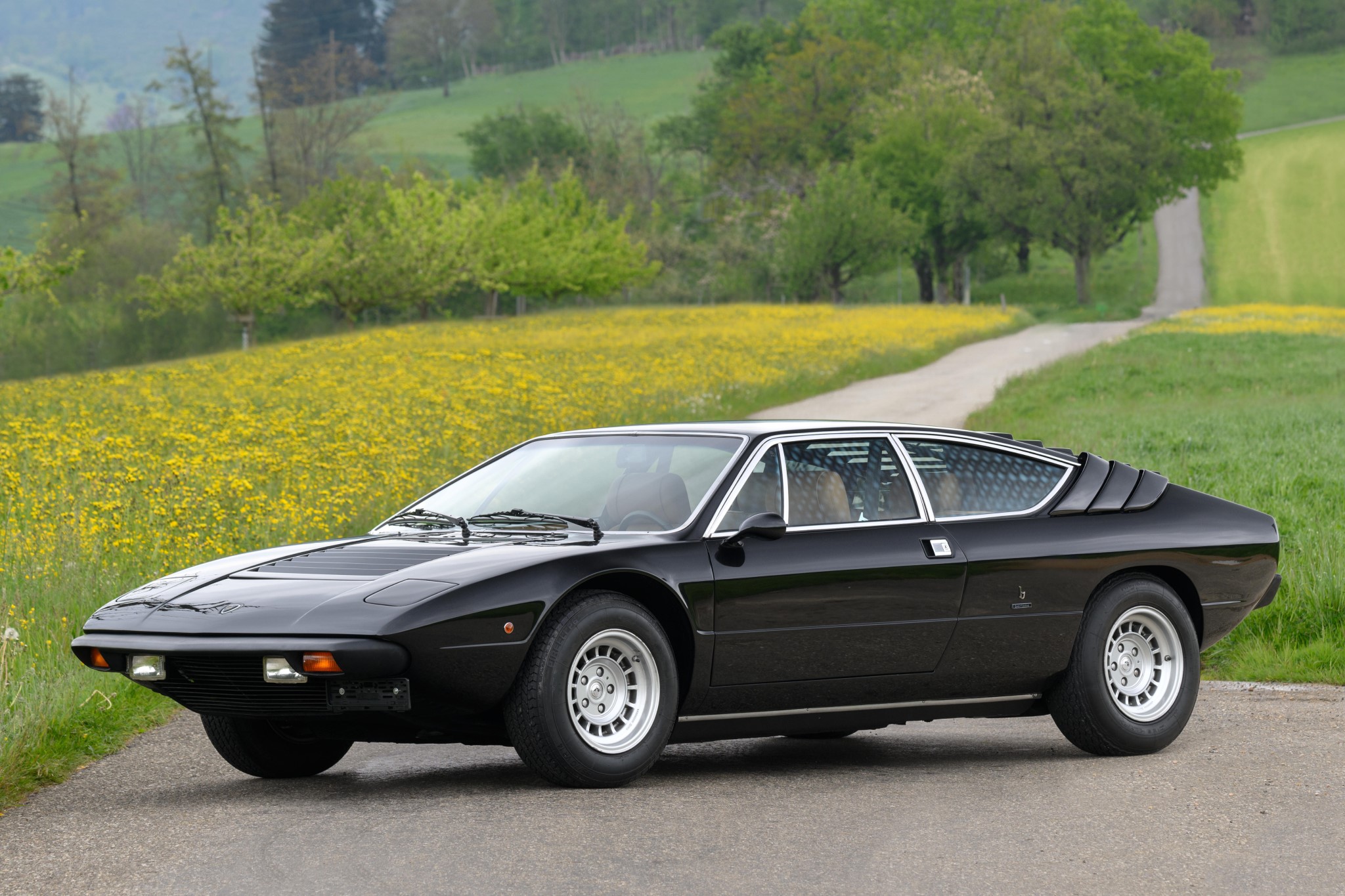 lamborghini_urraco_p300_1.jpeg
