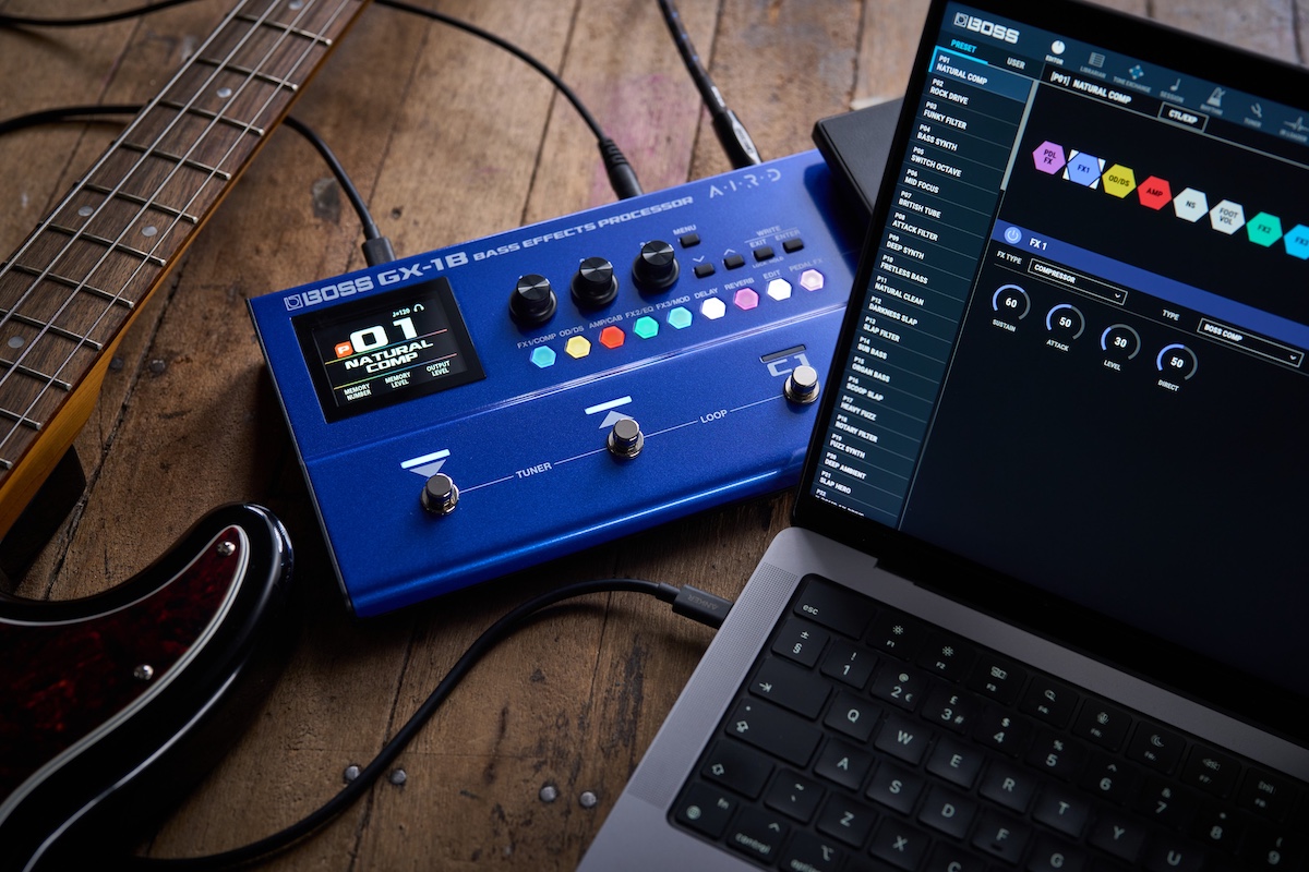 BOSS、ベース用マルチ・エフェクター「GX-1B」を発表。高品位な