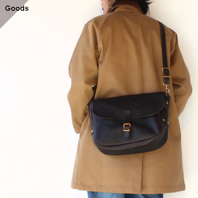 vasco Leather Postman Shoulder Bag – REGULAR – VS-247L （BLACK