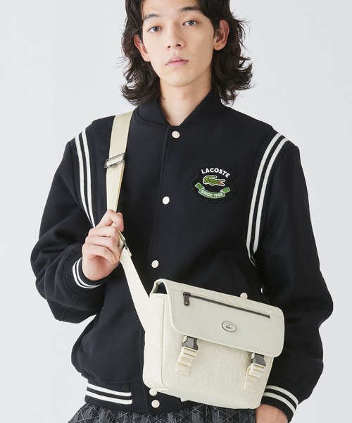 LACOSTE（ラコステ）の「モノグラム スモールメッセンジャーバッグ