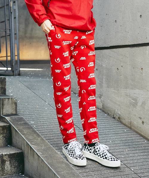 HYSTERIC GLAMOUR（ヒステリックグラマー）の「HYS LIGHT総柄