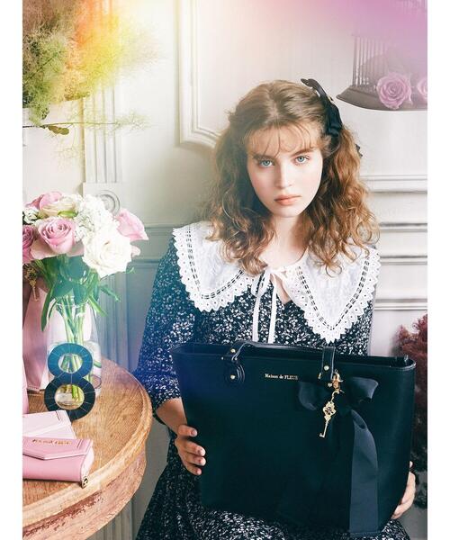 Maison de FLEUR（メゾンドフルール）の「キーリボントートバッグ