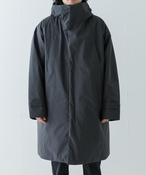 DESCENTE ALLTERRAIN HYBRID INSULATED COAT（ダウンジャケット/コート