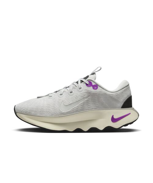 NIKE（ナイキ）の「ナイキ モティバ ウィメンズ ウォーキングシューズ