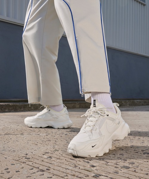 ナイキ TC 7900 ウィメンズシューズ / Nike TC 7900 Women's Shoes