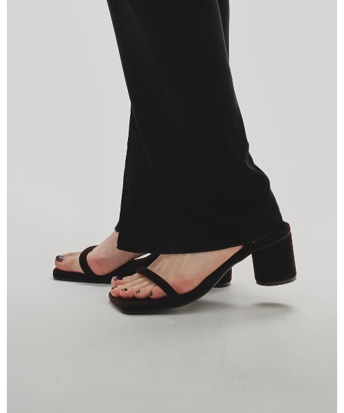 TODAYFUL（トゥデイフル）の「Velour Slit Leggings（その他パンツ